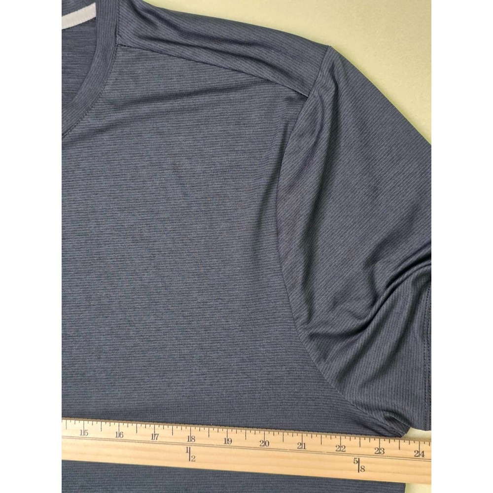 Berkley Jensen Men's T-Shirt Size XL Gray Plaid Wrinkle Free Classic Crew Neck‎ - Picture 5 of 8